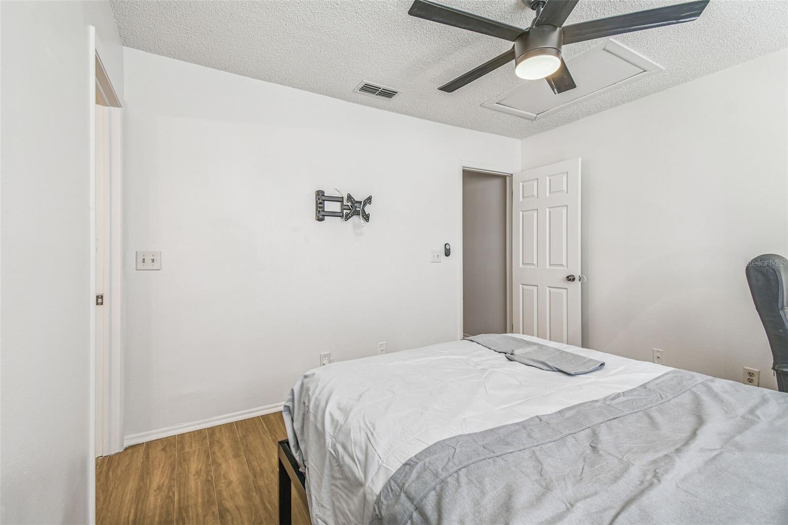 SUNRIDGE OF TAMPA BAY A CONDOM - Residential