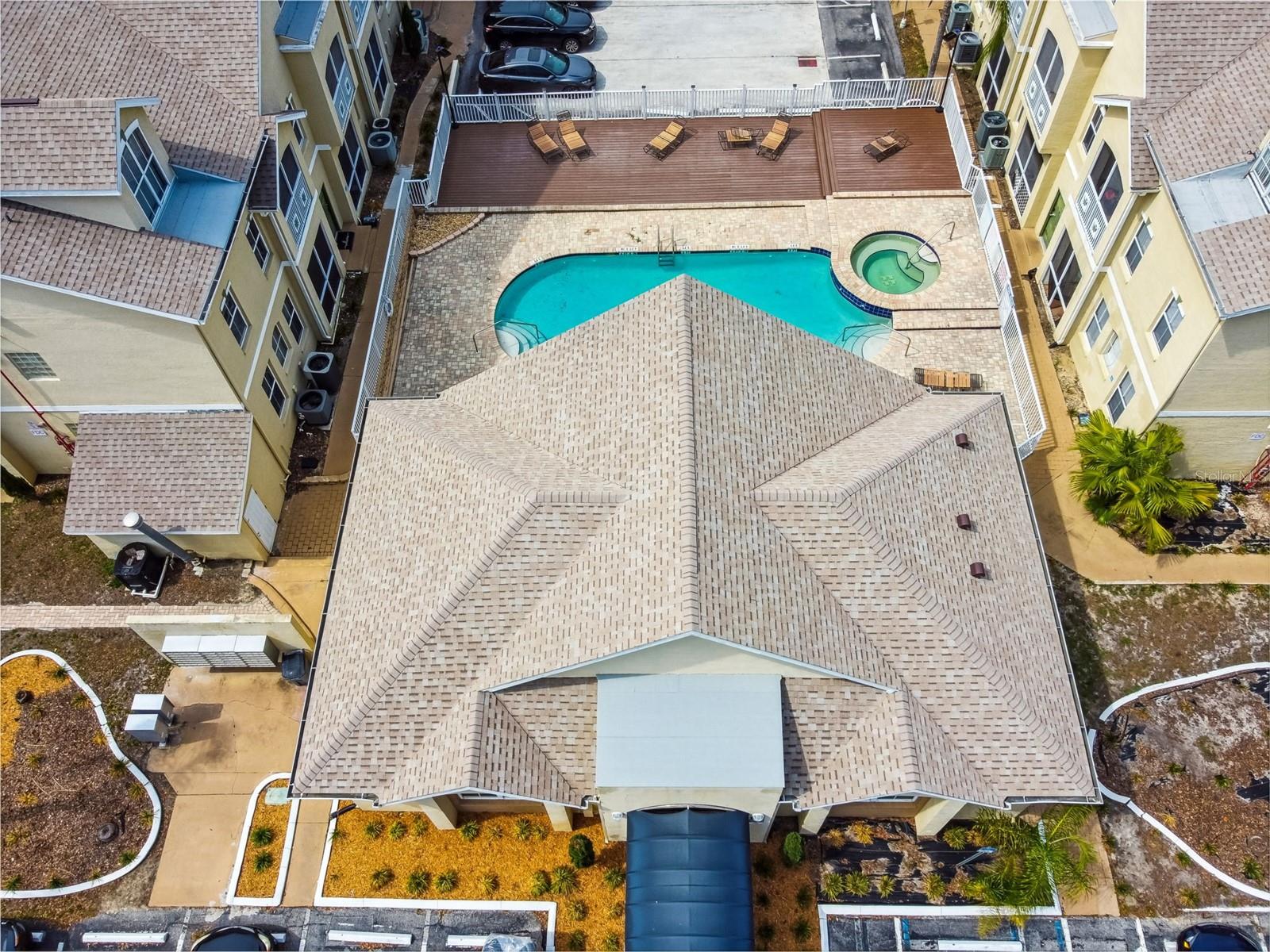 SUNRIDGE OF TAMPA BAY A CONDOM - Residential