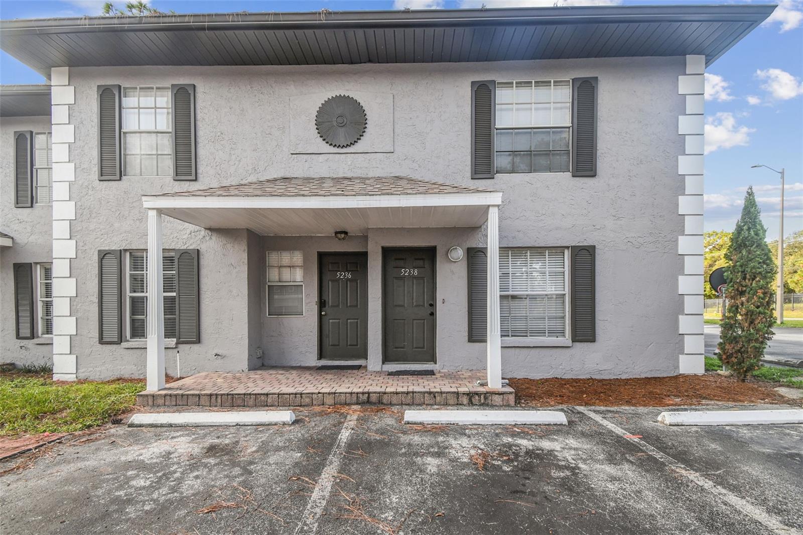 SUNRIDGE OF TAMPA BAY A CONDOM - Residential