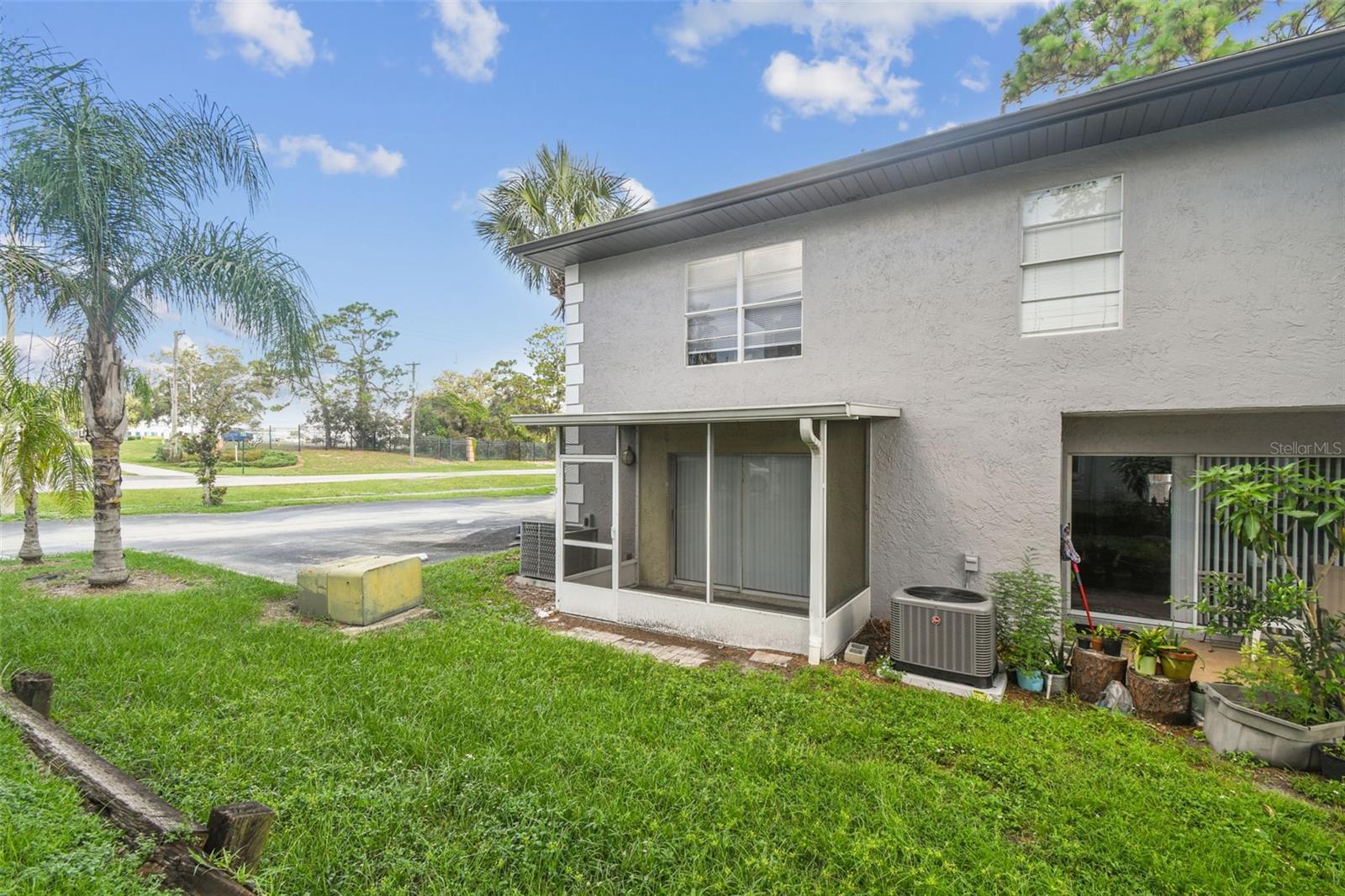 SUNRIDGE OF TAMPA BAY A CONDOM - Residential