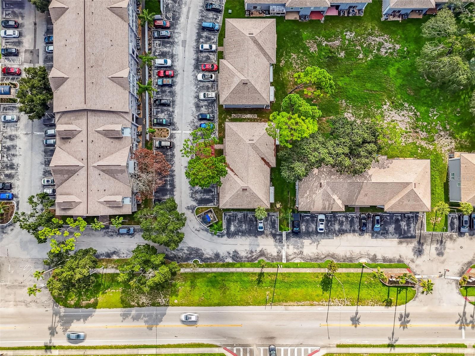 SUNRIDGE OF TAMPA BAY A CONDOM - Residential