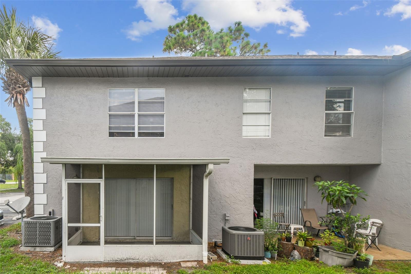 SUNRIDGE OF TAMPA BAY A CONDOM - Residential