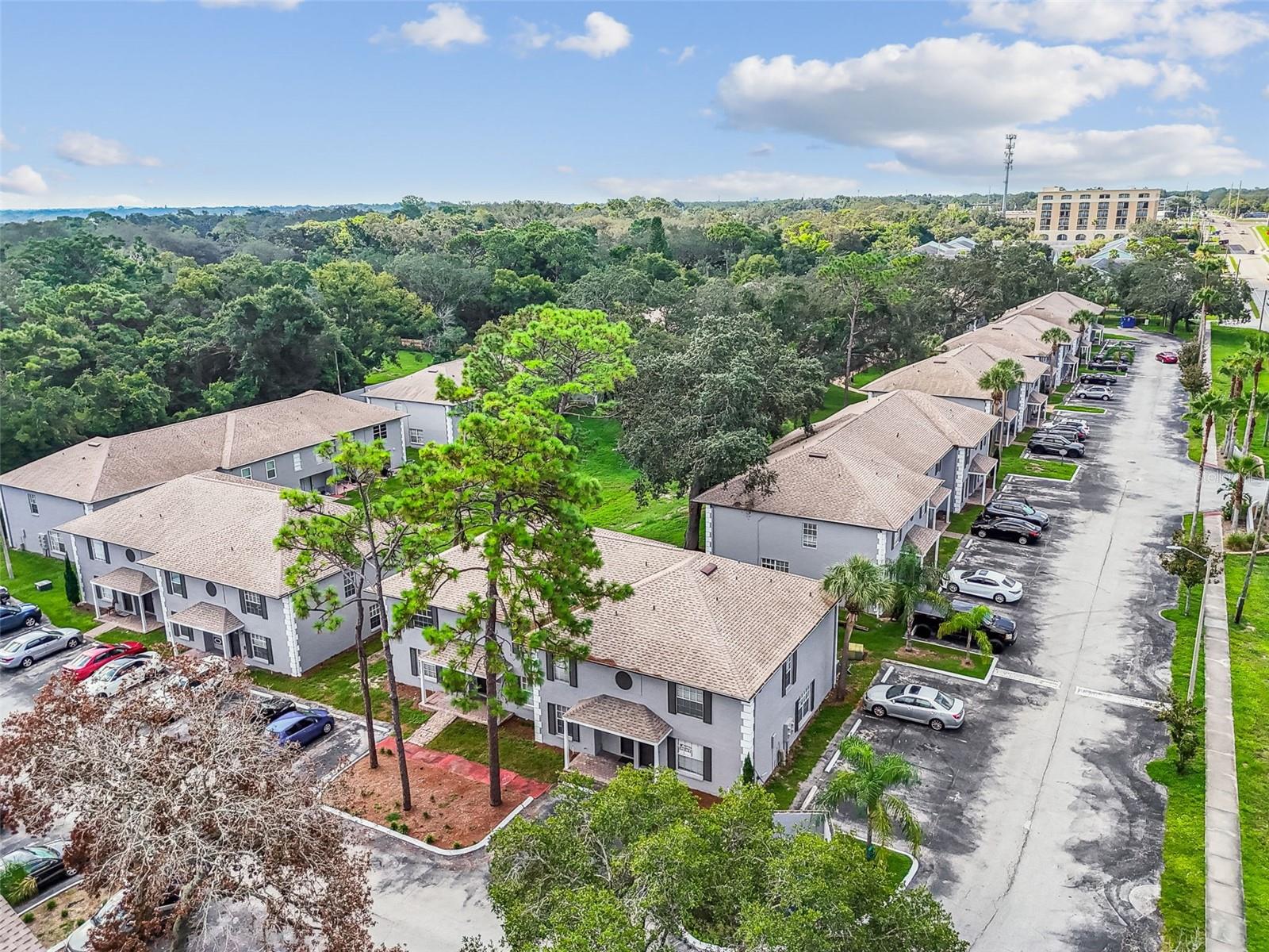 SUNRIDGE OF TAMPA BAY A CONDOM - Residential