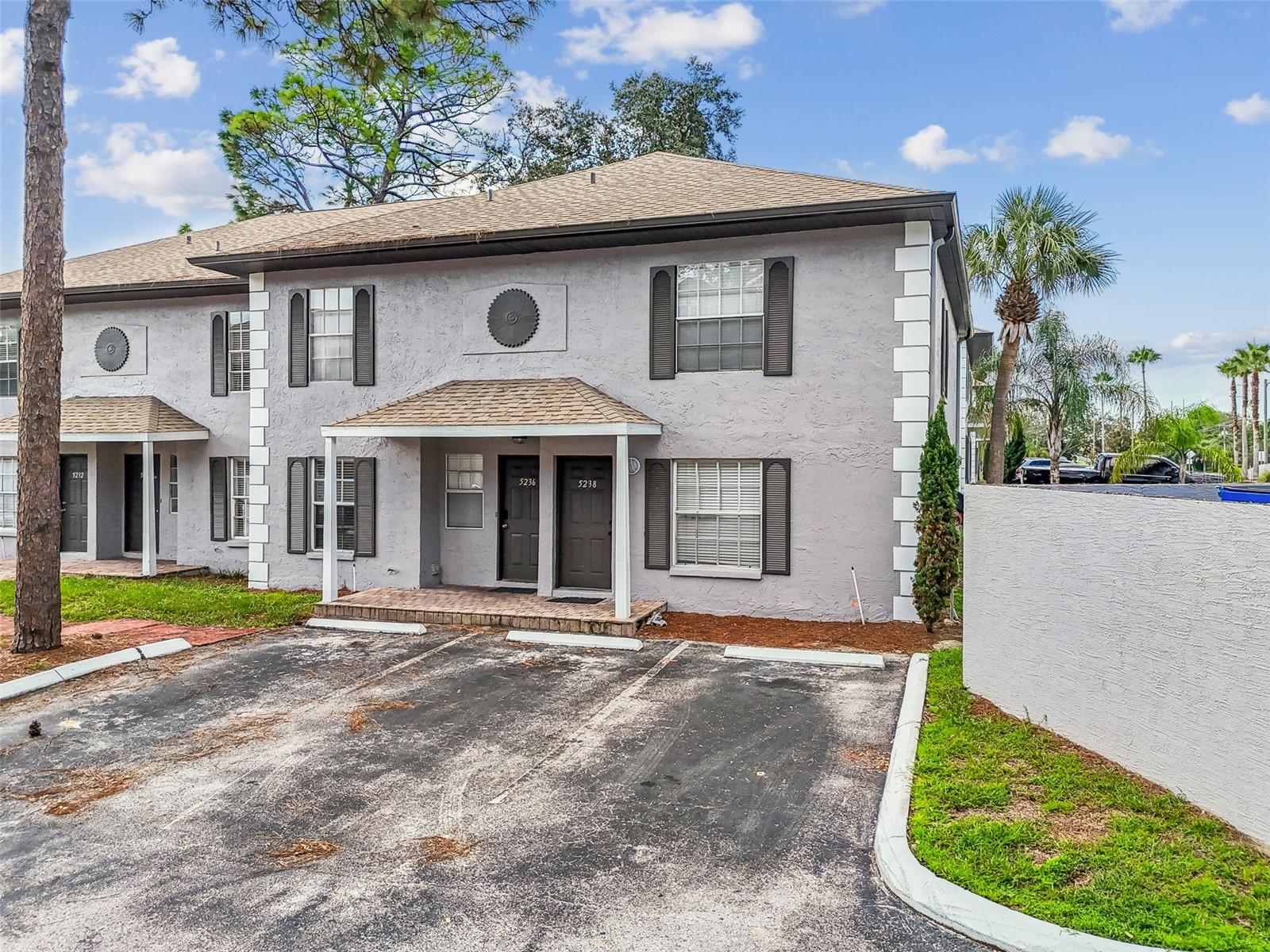 SUNRIDGE OF TAMPA BAY A CONDOM - Residential
