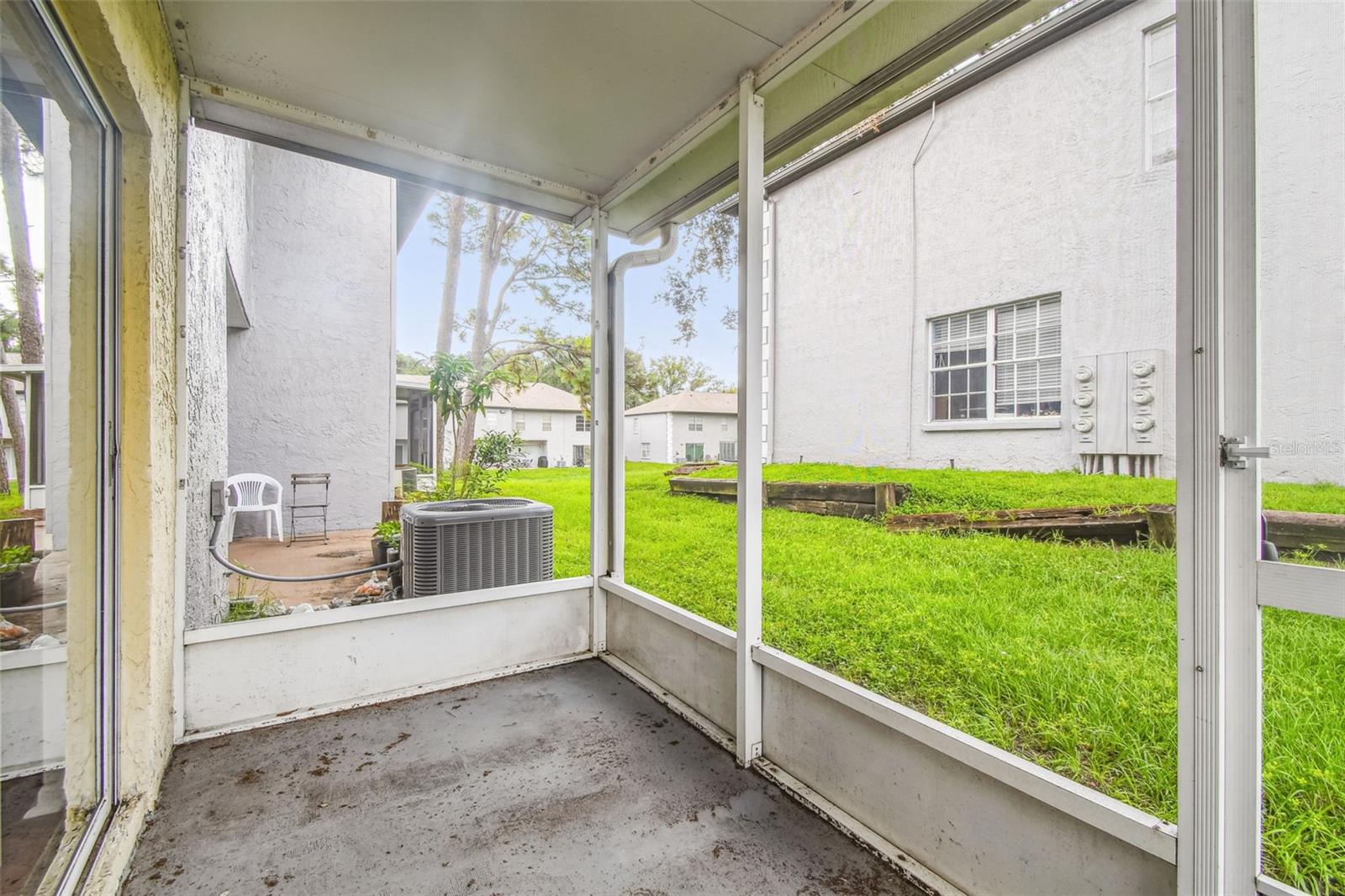 SUNRIDGE OF TAMPA BAY A CONDOM - Residential