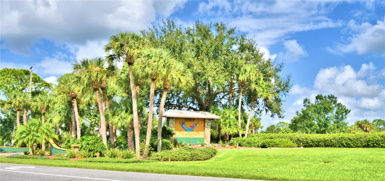 GOLF HAMMOCK - Residential