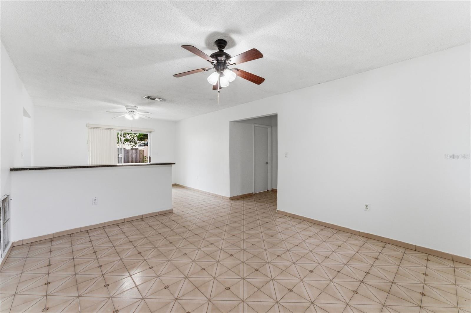 REJOSA HEIGHTS - Residential Income