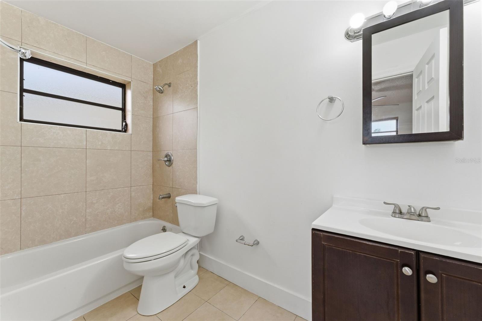 REJOSA HEIGHTS - Residential Income
