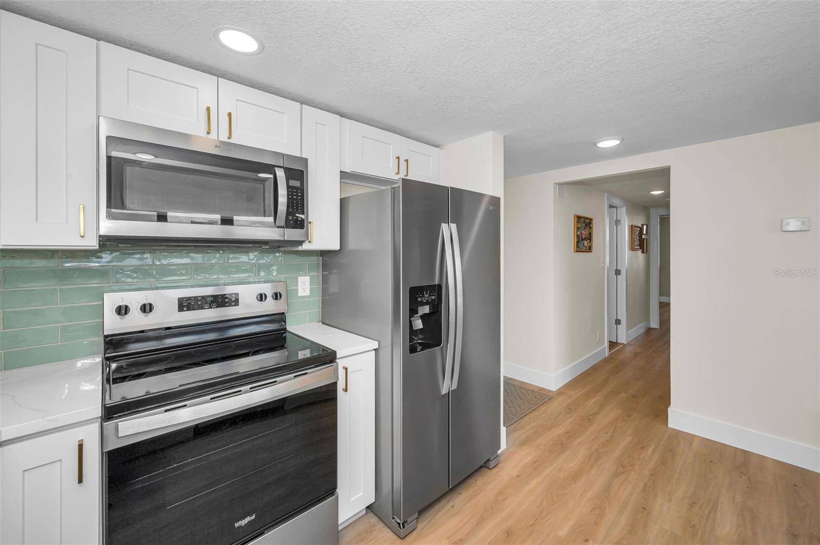 BAYSHORE TOWERS A CONDO - Residential