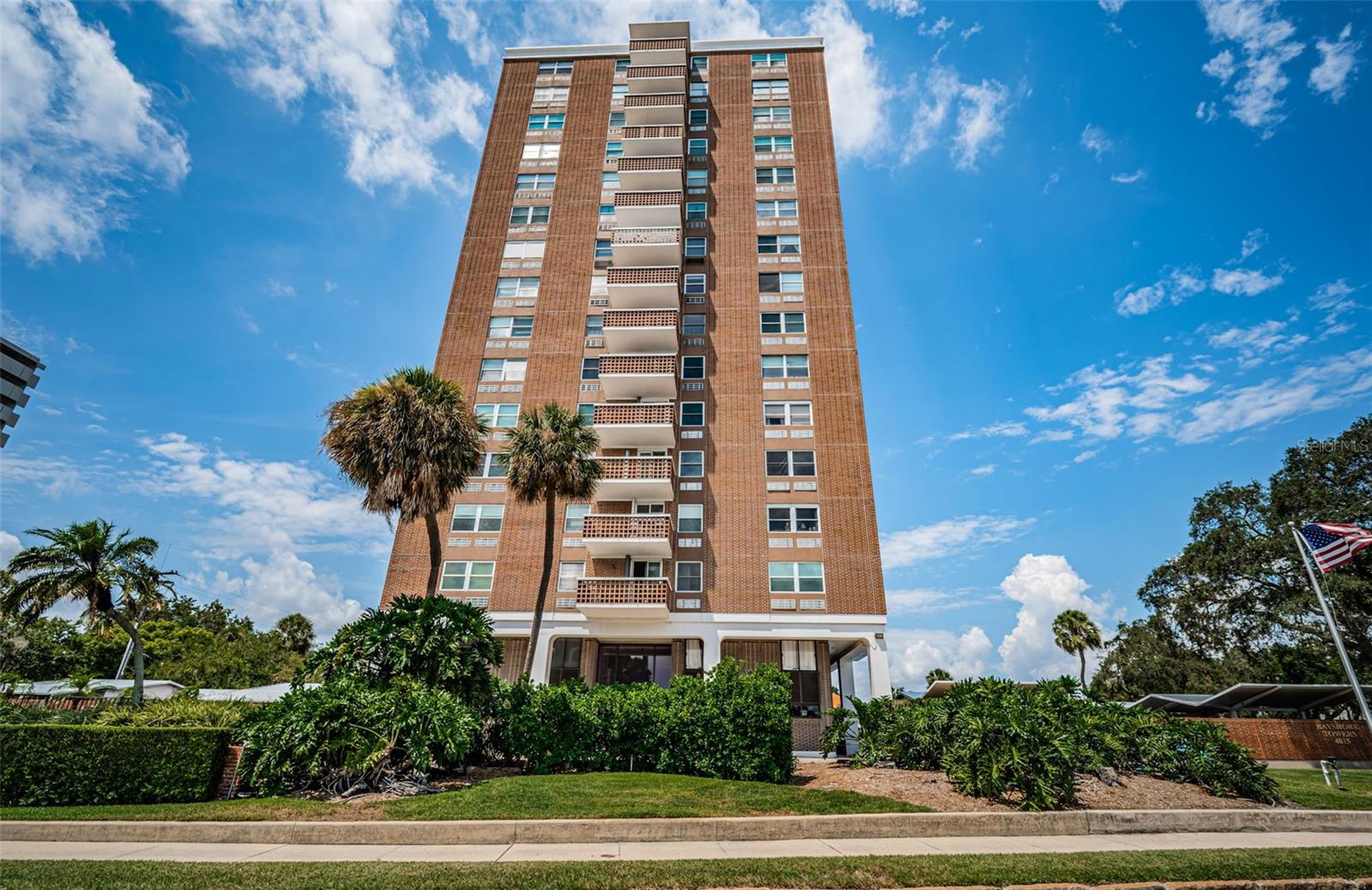 BAYSHORE TOWERS A CONDO - Residential