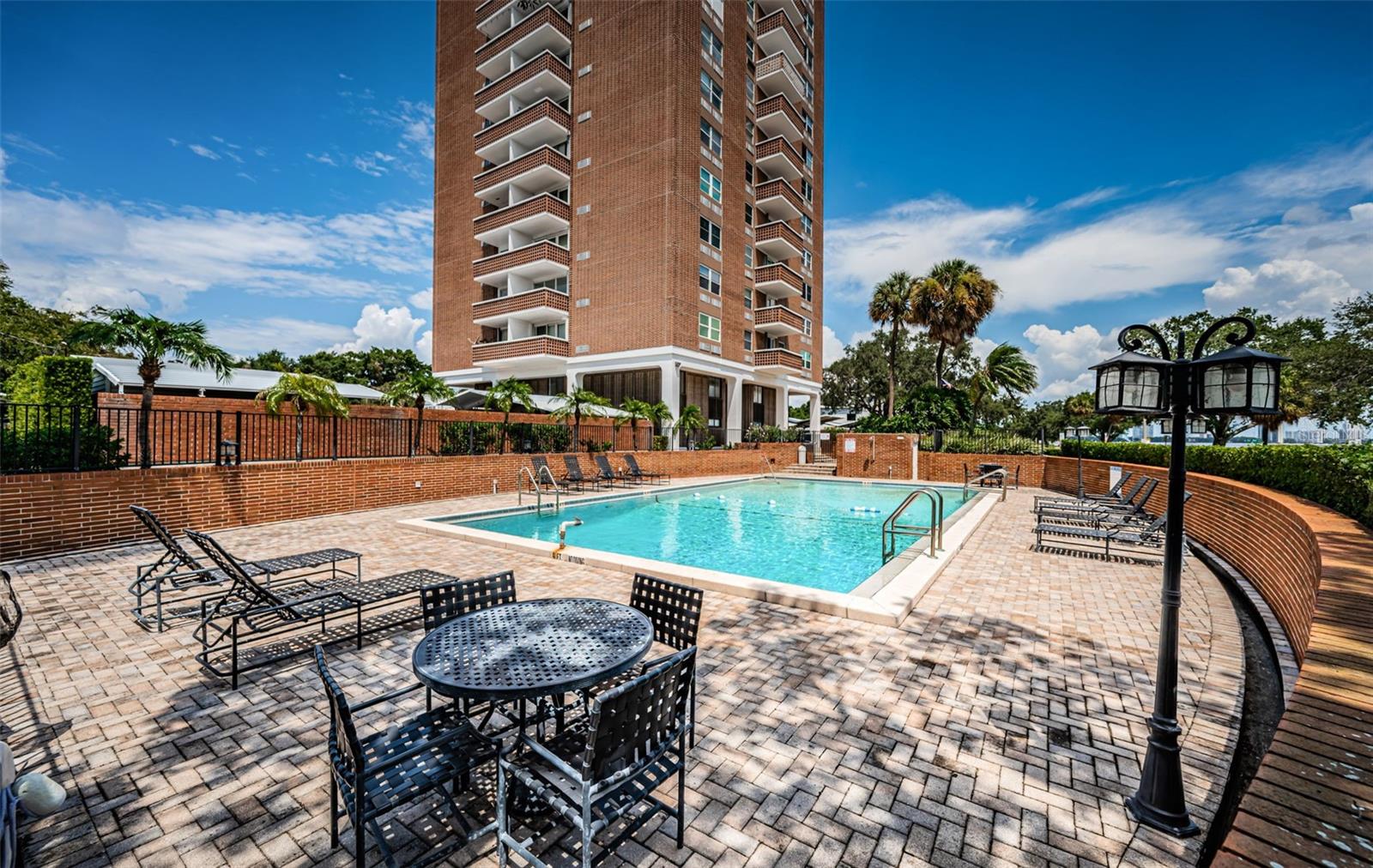 BAYSHORE TOWERS A CONDO - Residential
