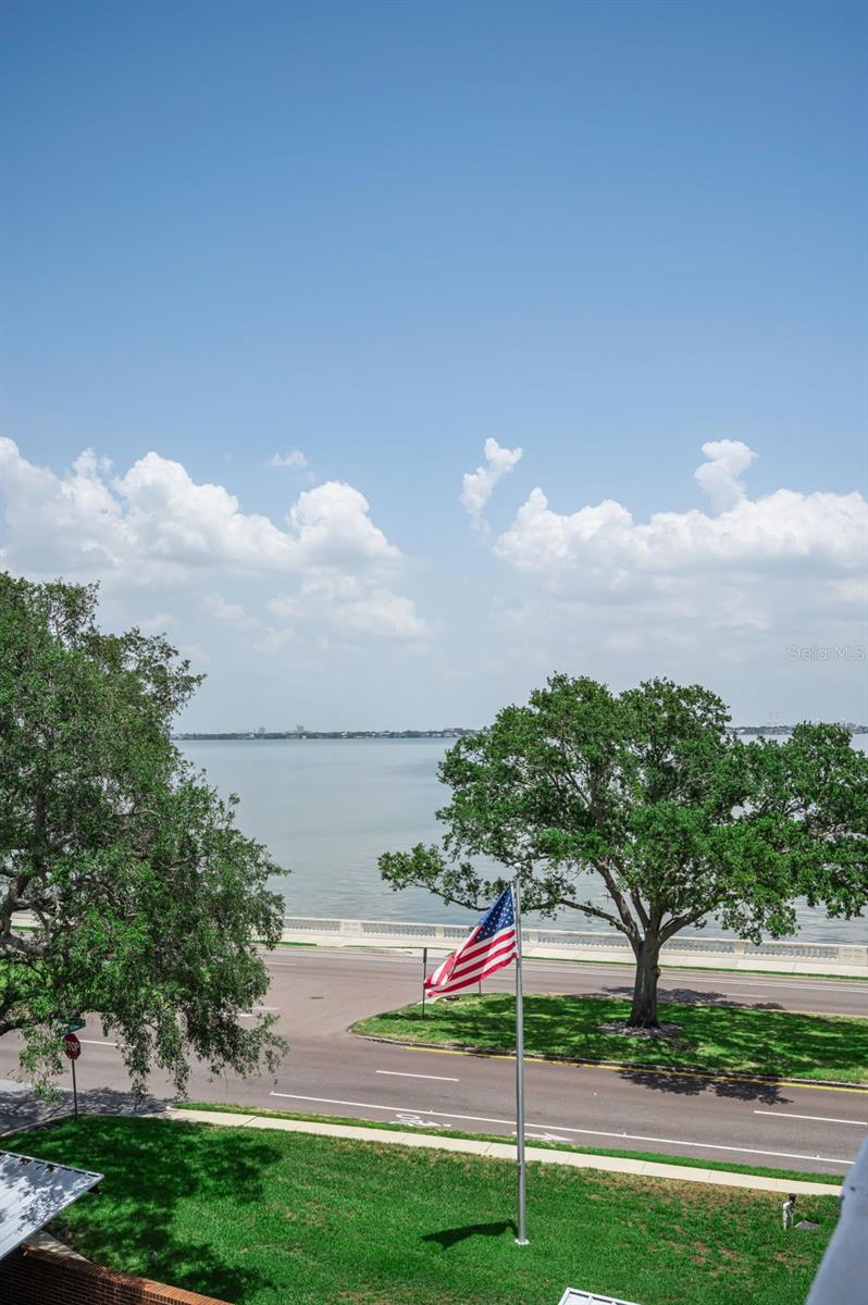 BAYSHORE TOWERS A CONDO - Residential
