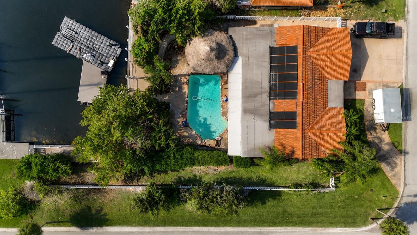FLOR A MAR - Residential
