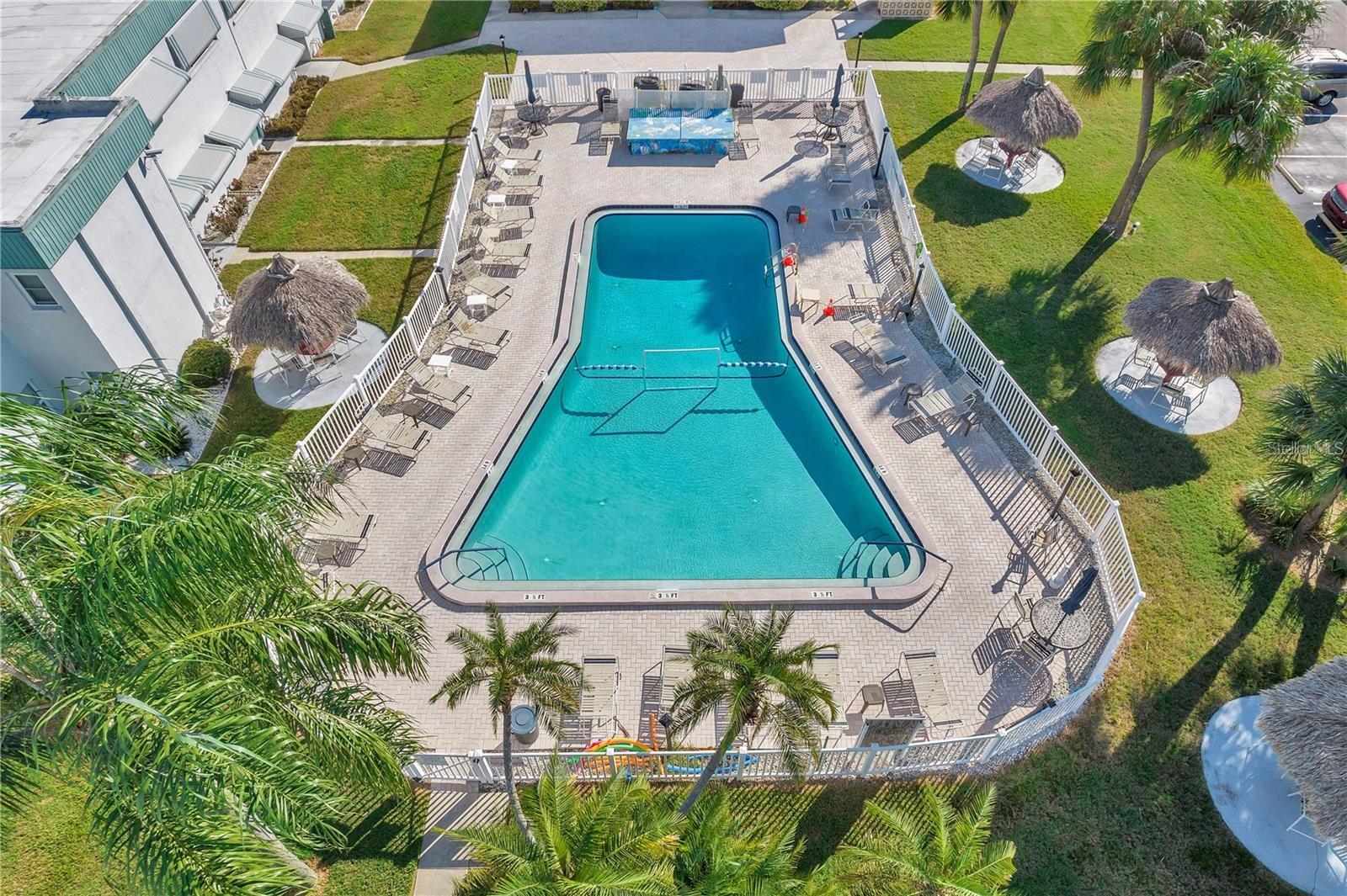 PARADISE SHORES - Residential