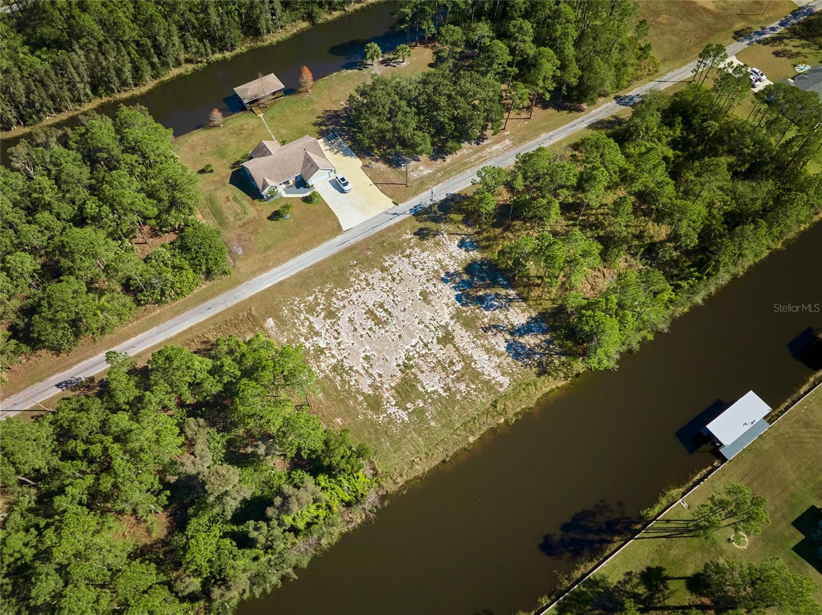 INDIAN LAKE ESTATES - Land