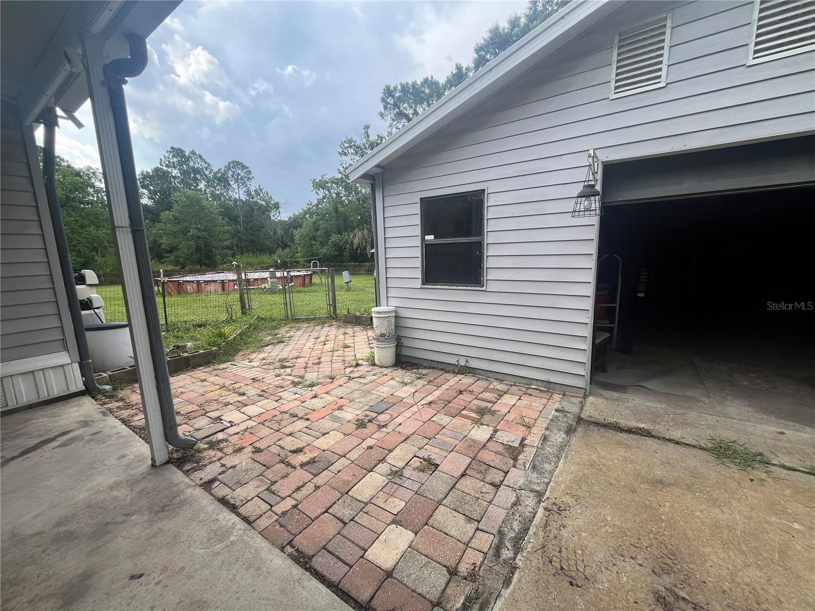 ACREAGE - Residential
