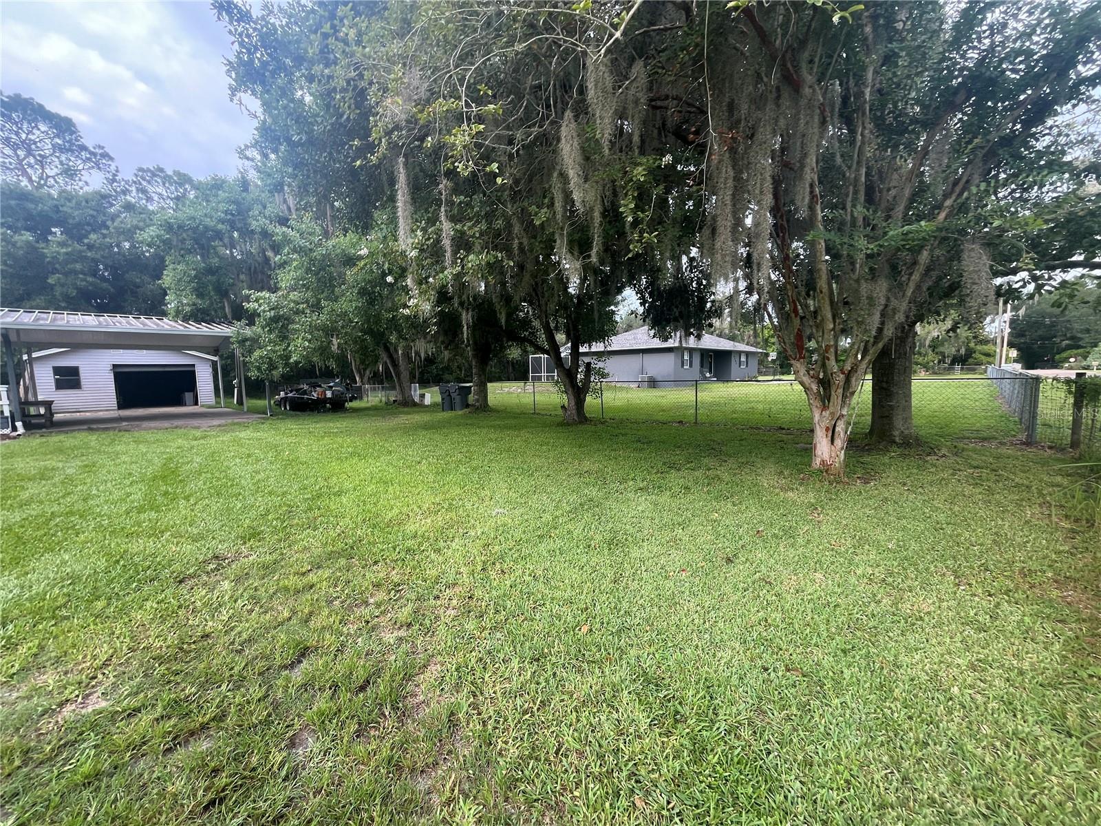 ACREAGE - Residential
