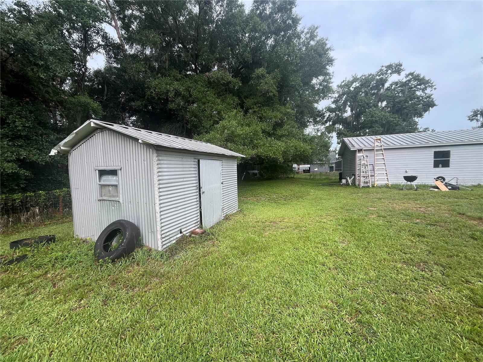 ACREAGE - Residential