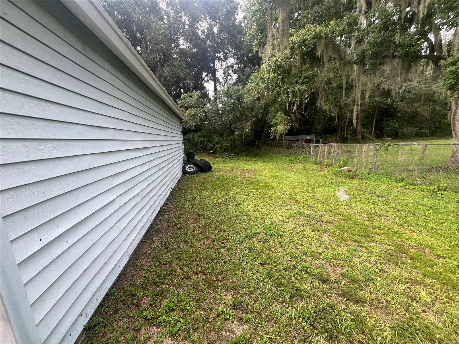 ACREAGE - Residential