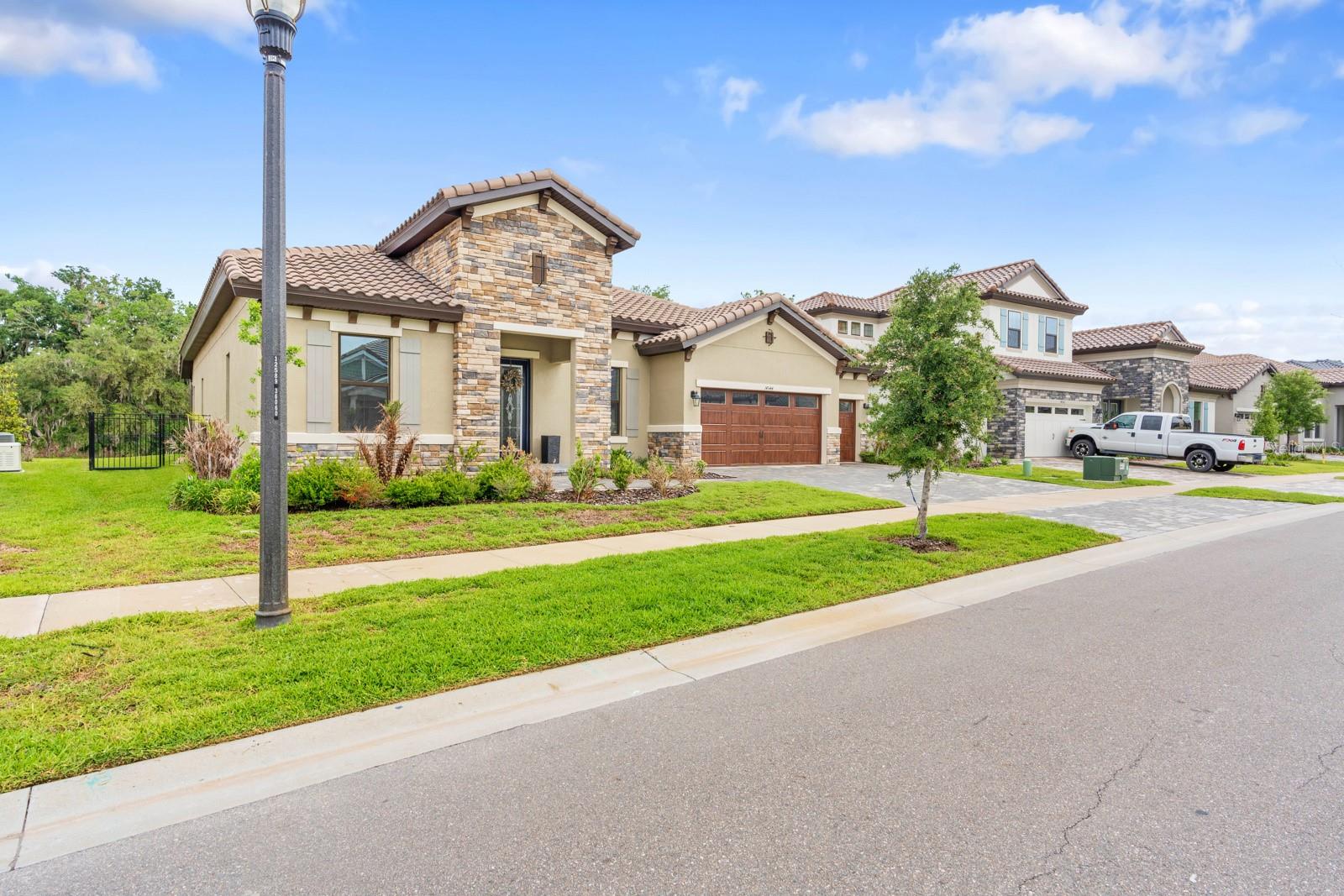 HAWKSTONE - Residential