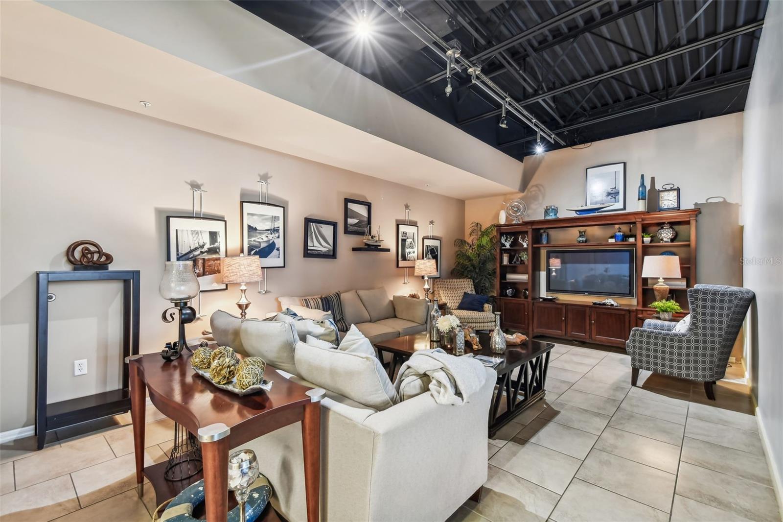 COVE AT LOGGERHEAD MARINA - Residential