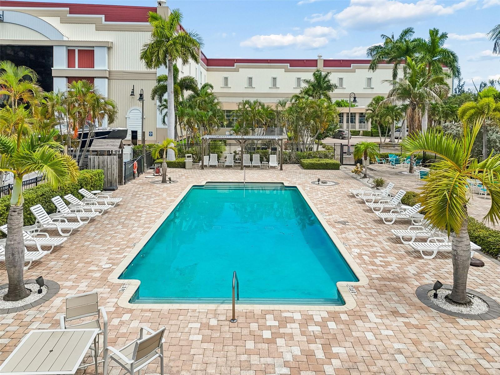 COVE AT LOGGERHEAD MARINA - Residential