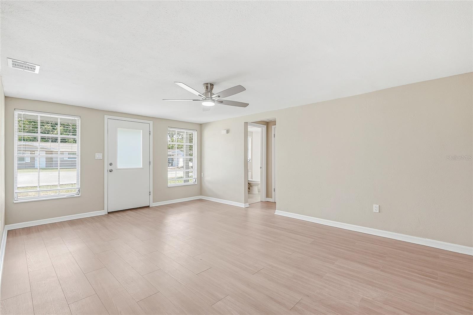 PALM TERRACE ESTATES - Residential
