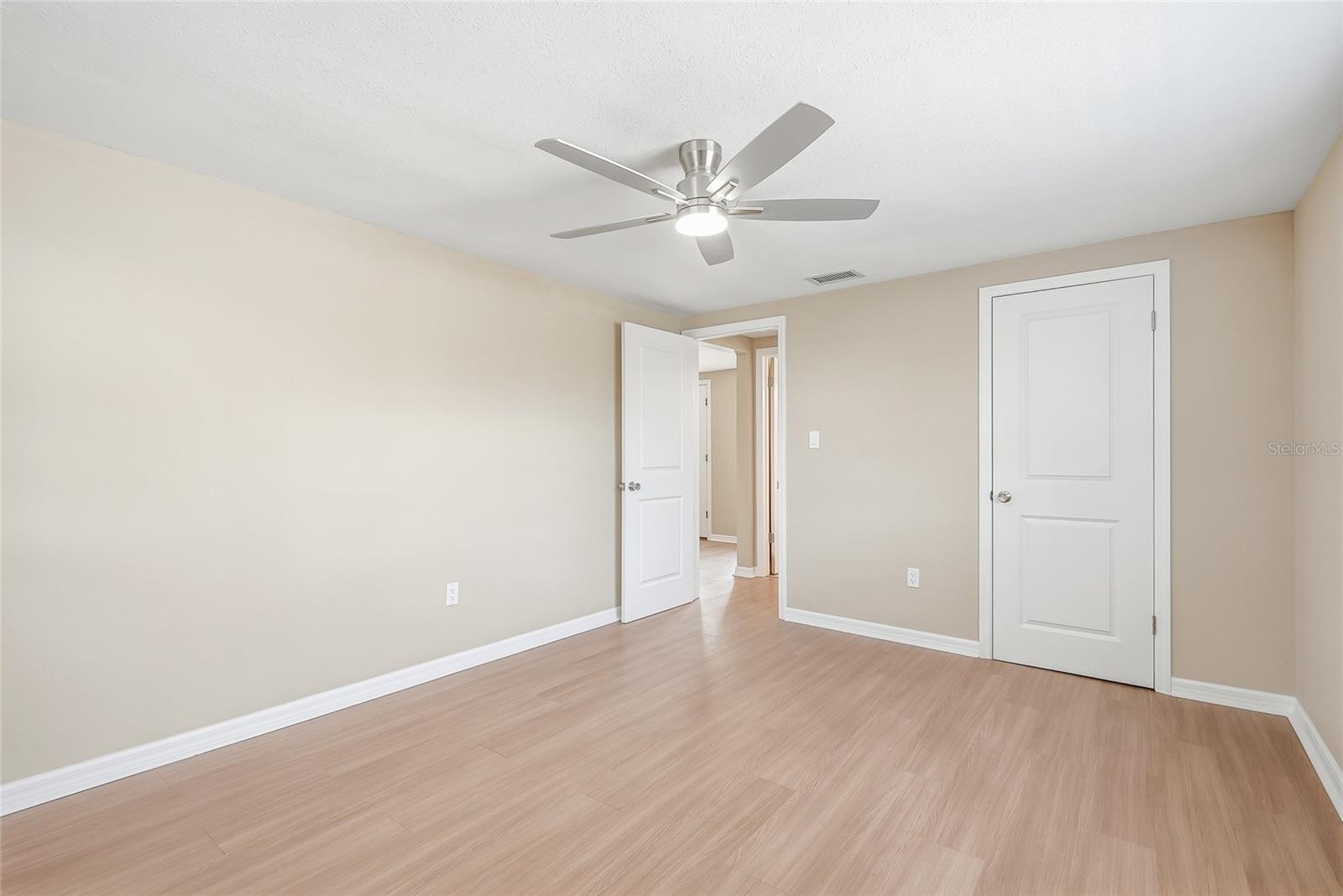 PALM TERRACE ESTATES - Residential