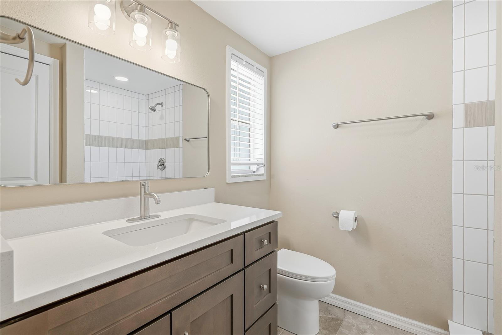 PALM TERRACE ESTATES - Residential