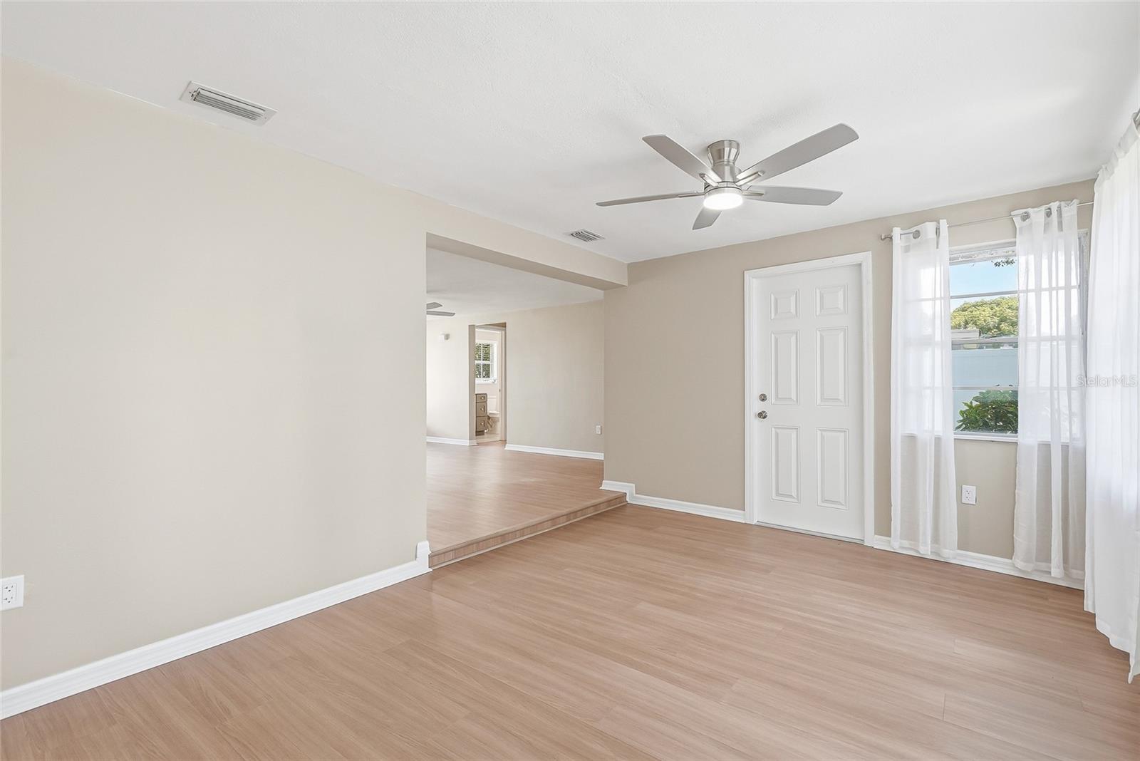 PALM TERRACE ESTATES - Residential
