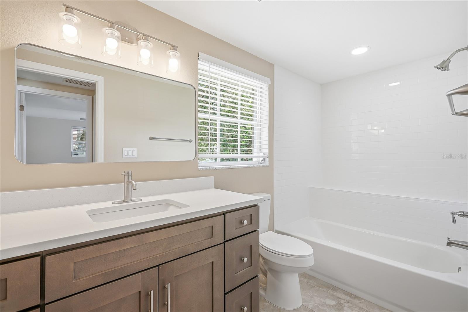 PALM TERRACE ESTATES - Residential