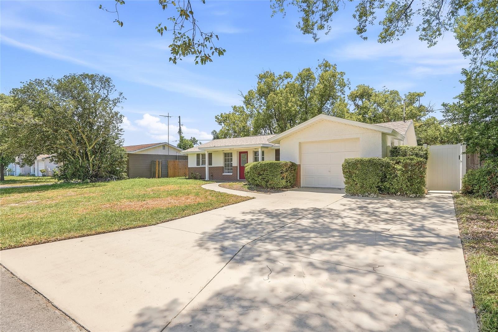 PALM TERRACE ESTATES - Residential