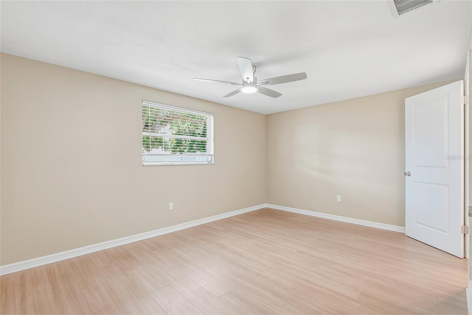 PALM TERRACE ESTATES - Residential