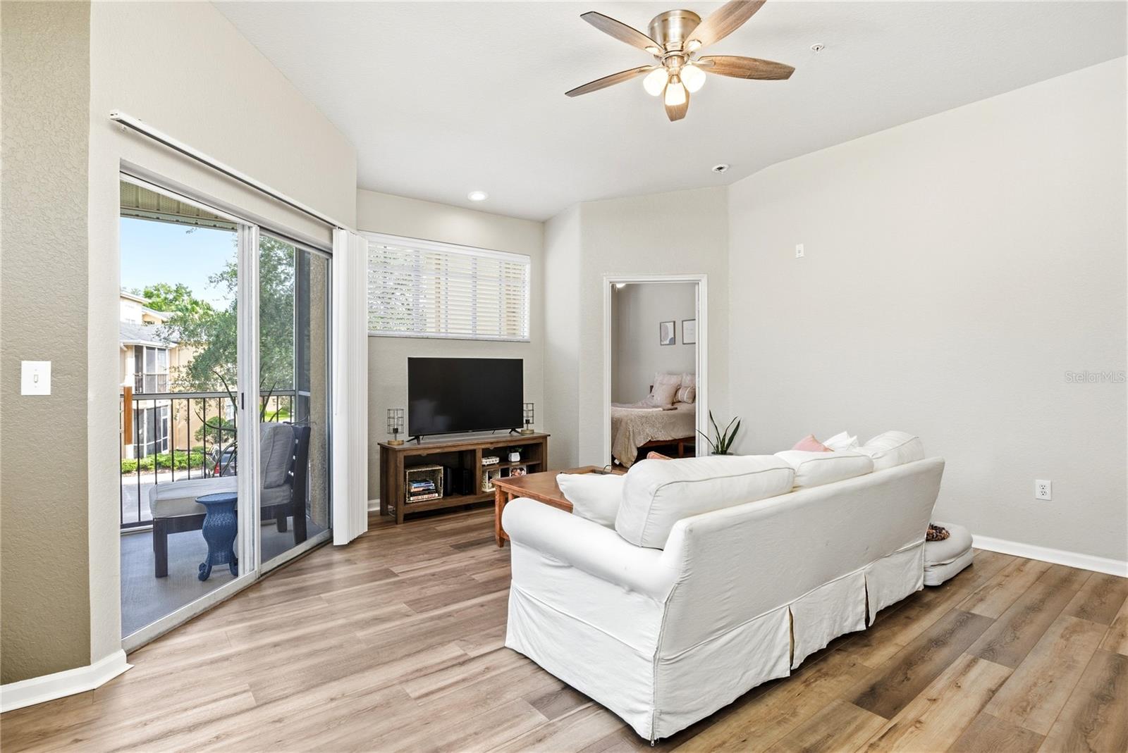 OXFORD PLACE AT TAMPA PALMS A - Residential