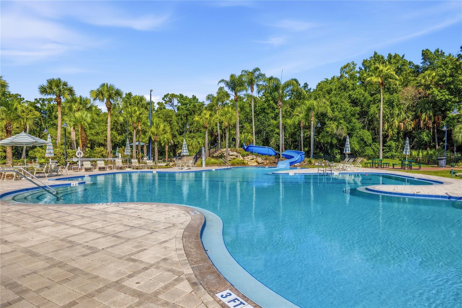 OXFORD PLACE AT TAMPA PALMS A - Residential