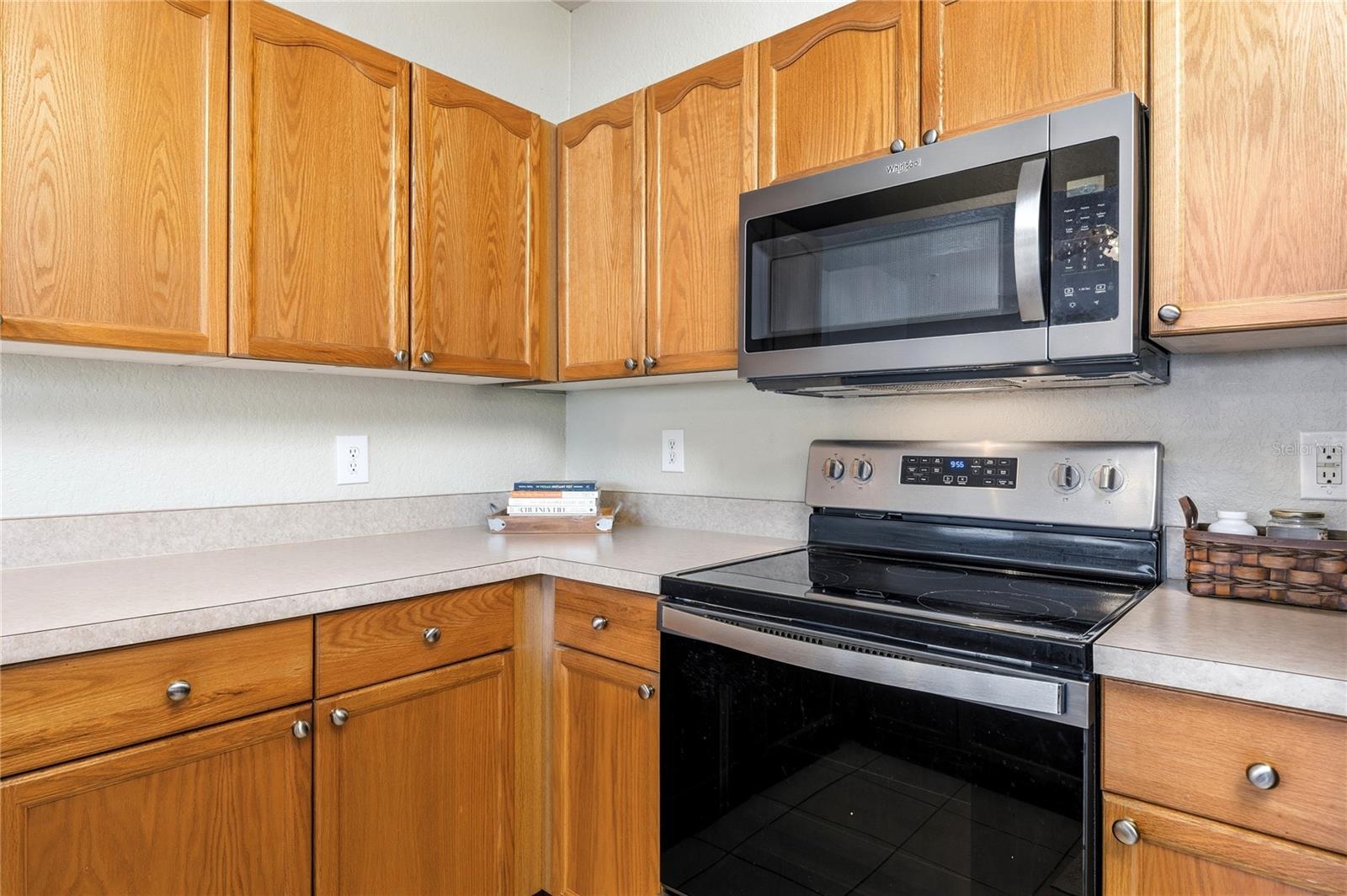 OXFORD PLACE AT TAMPA PALMS A - Residential