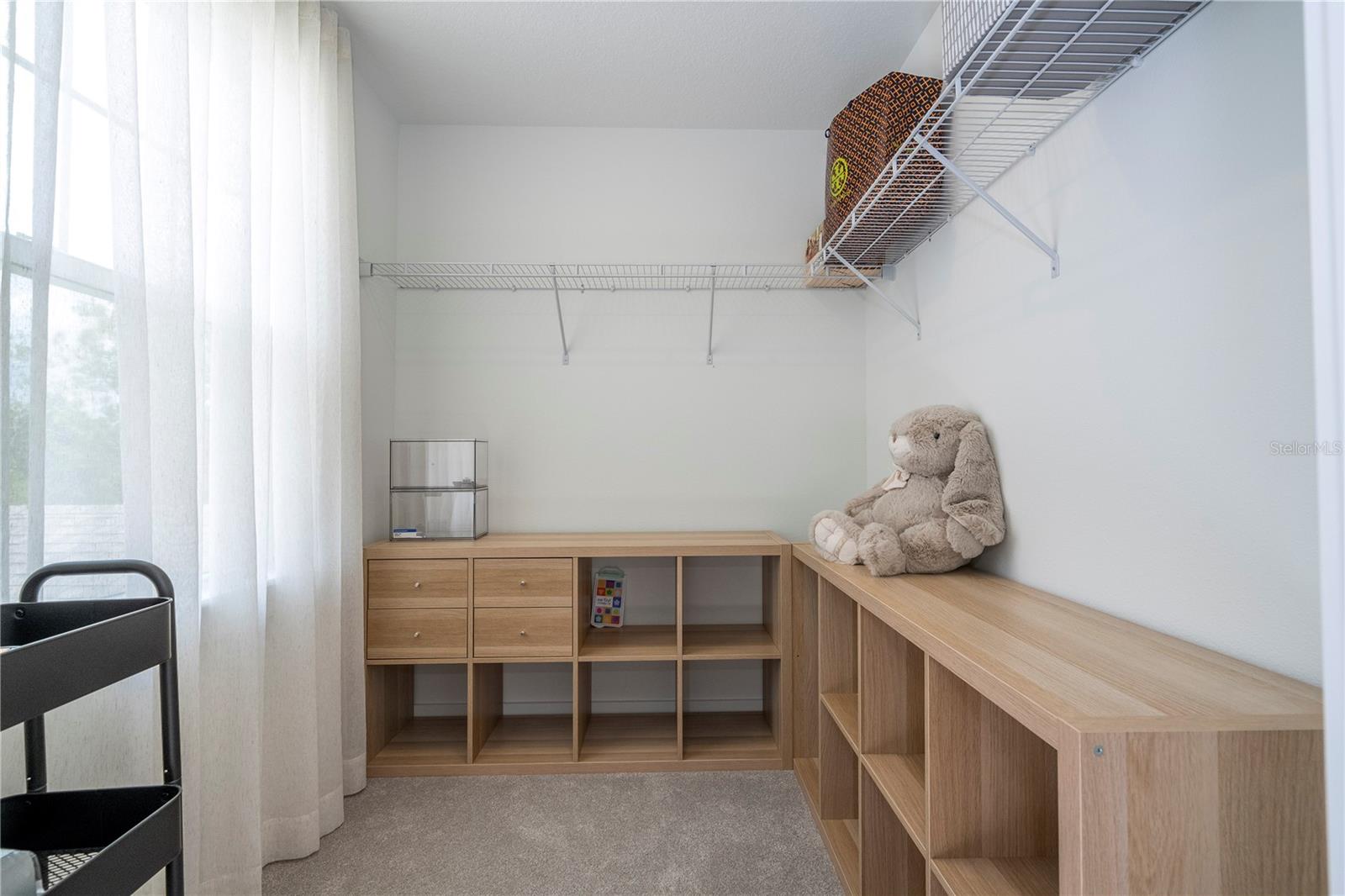 ELLINGTON PLACE - Residential Lease