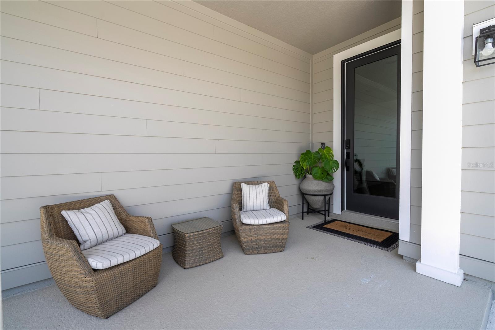ELLINGTON PLACE - Residential Lease