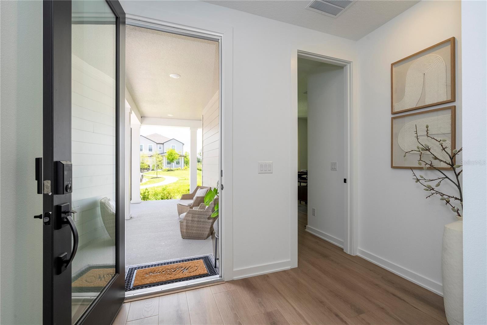 ELLINGTON PLACE - Residential Lease
