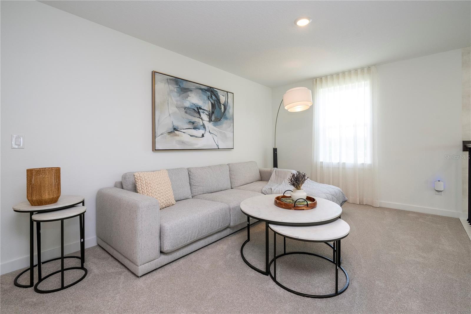ELLINGTON PLACE - Residential Lease