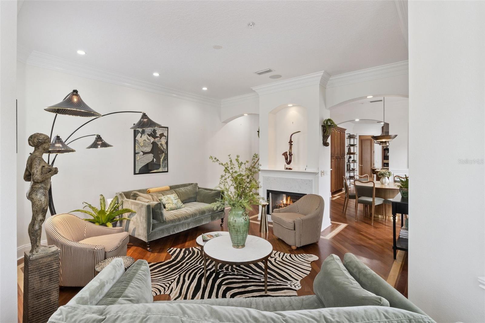 VICTORIA PARK SOHO TWNHMS - Residential
