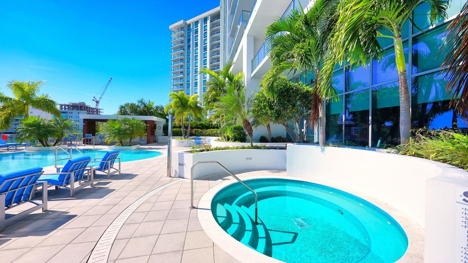 VUE SARASOTA BAY - Residential