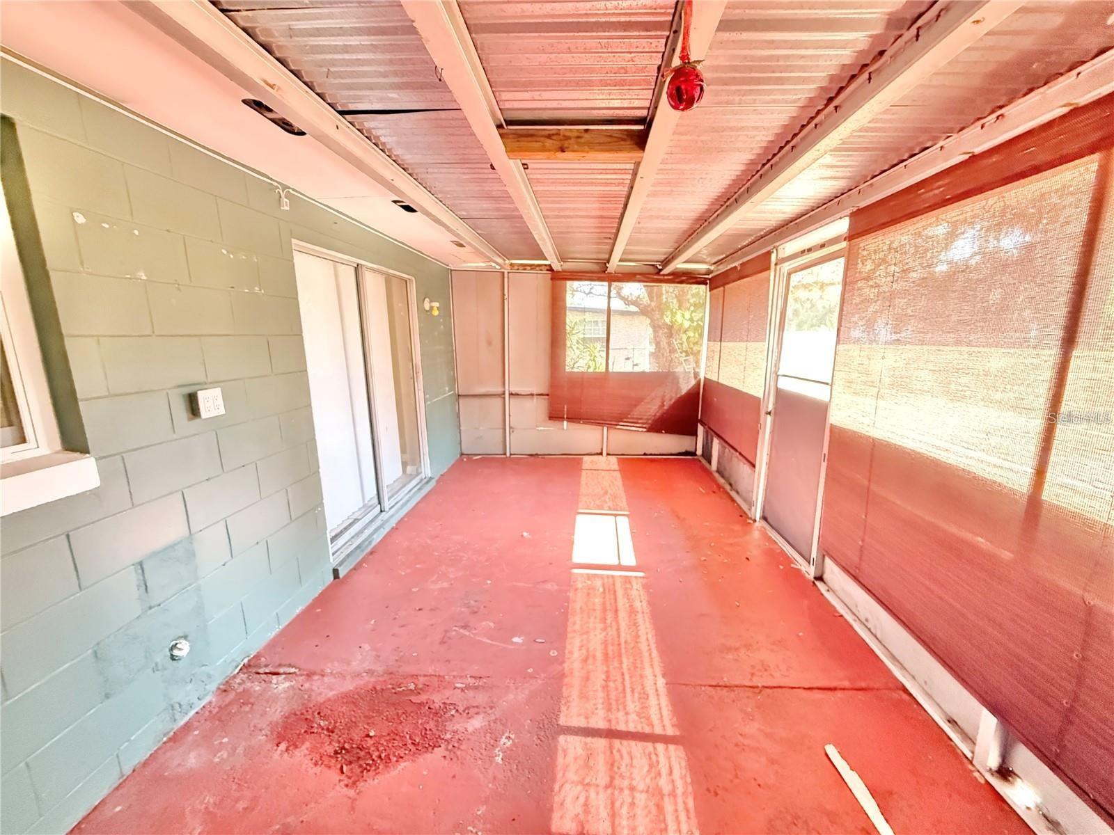 GREEN ACRES - Residential Lease