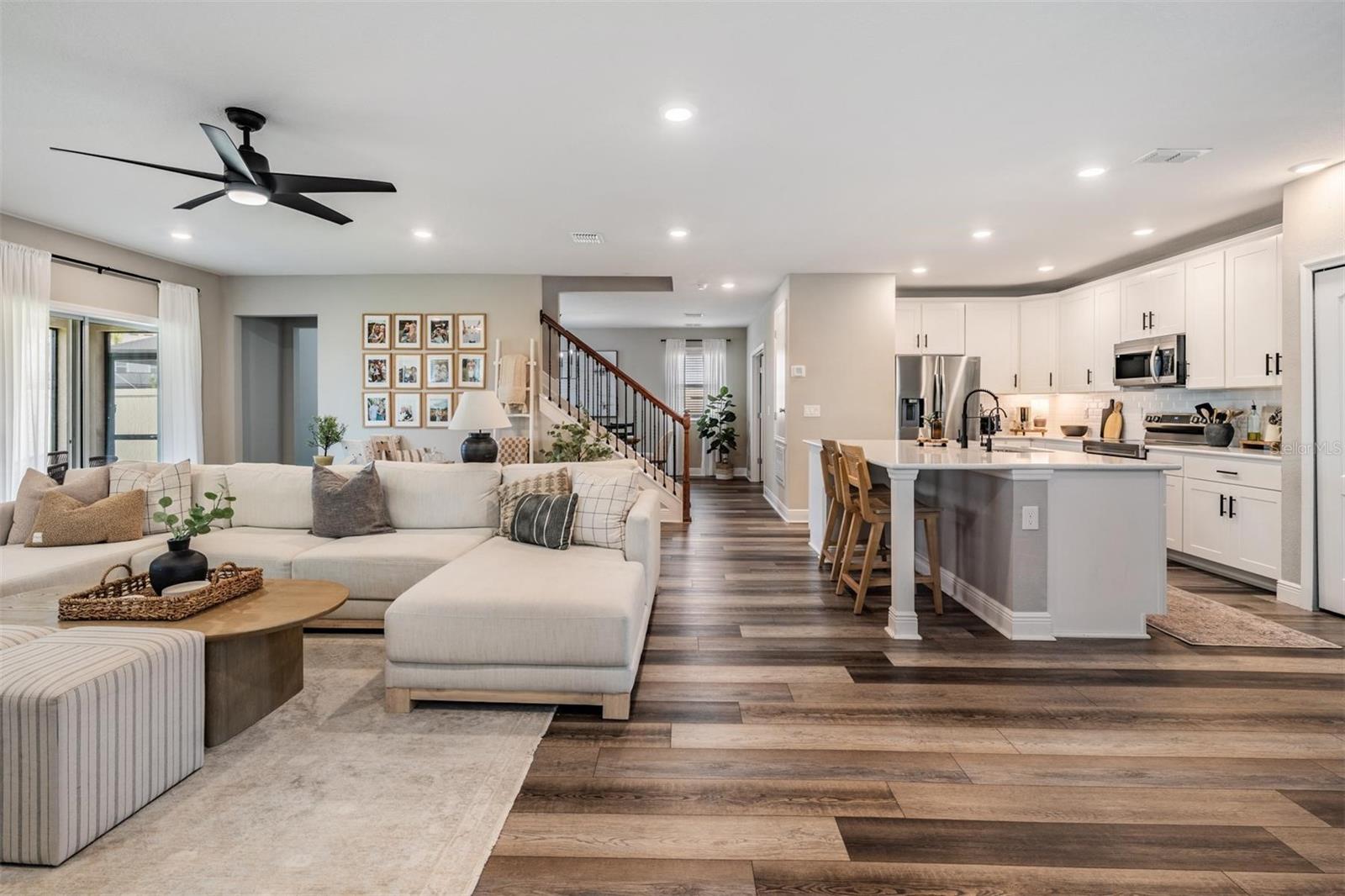 EPPERSON RANCH PH 5-2 - Residential
