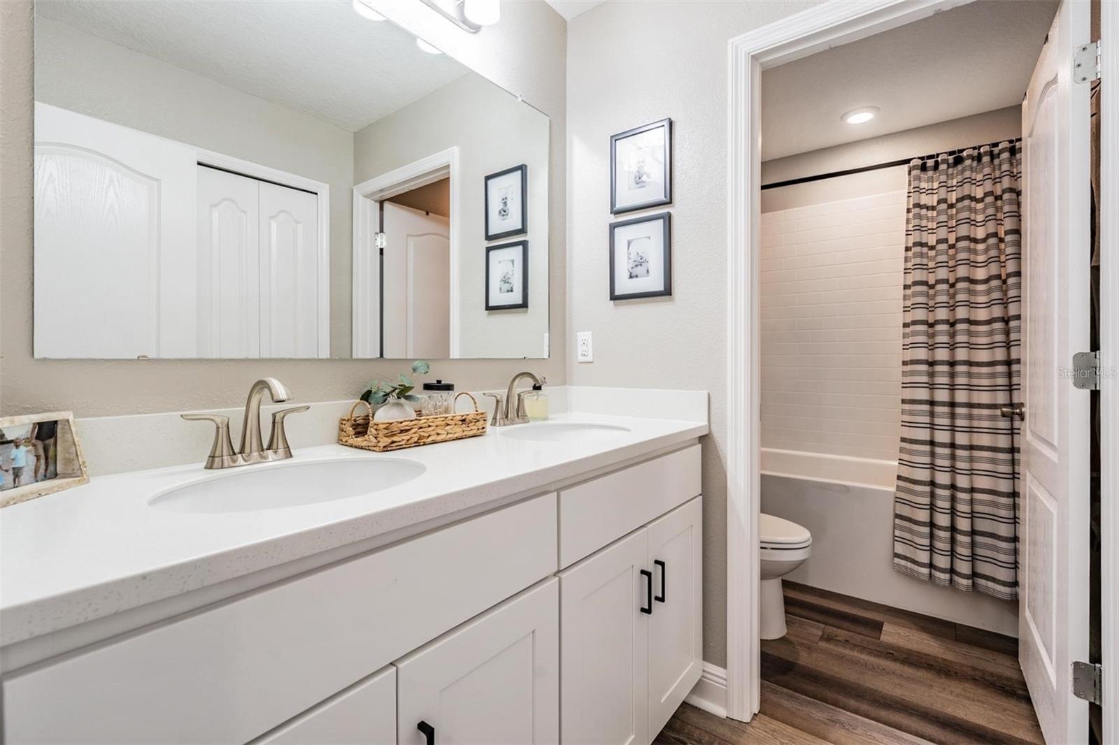 EPPERSON RANCH PH 5-2 - Residential