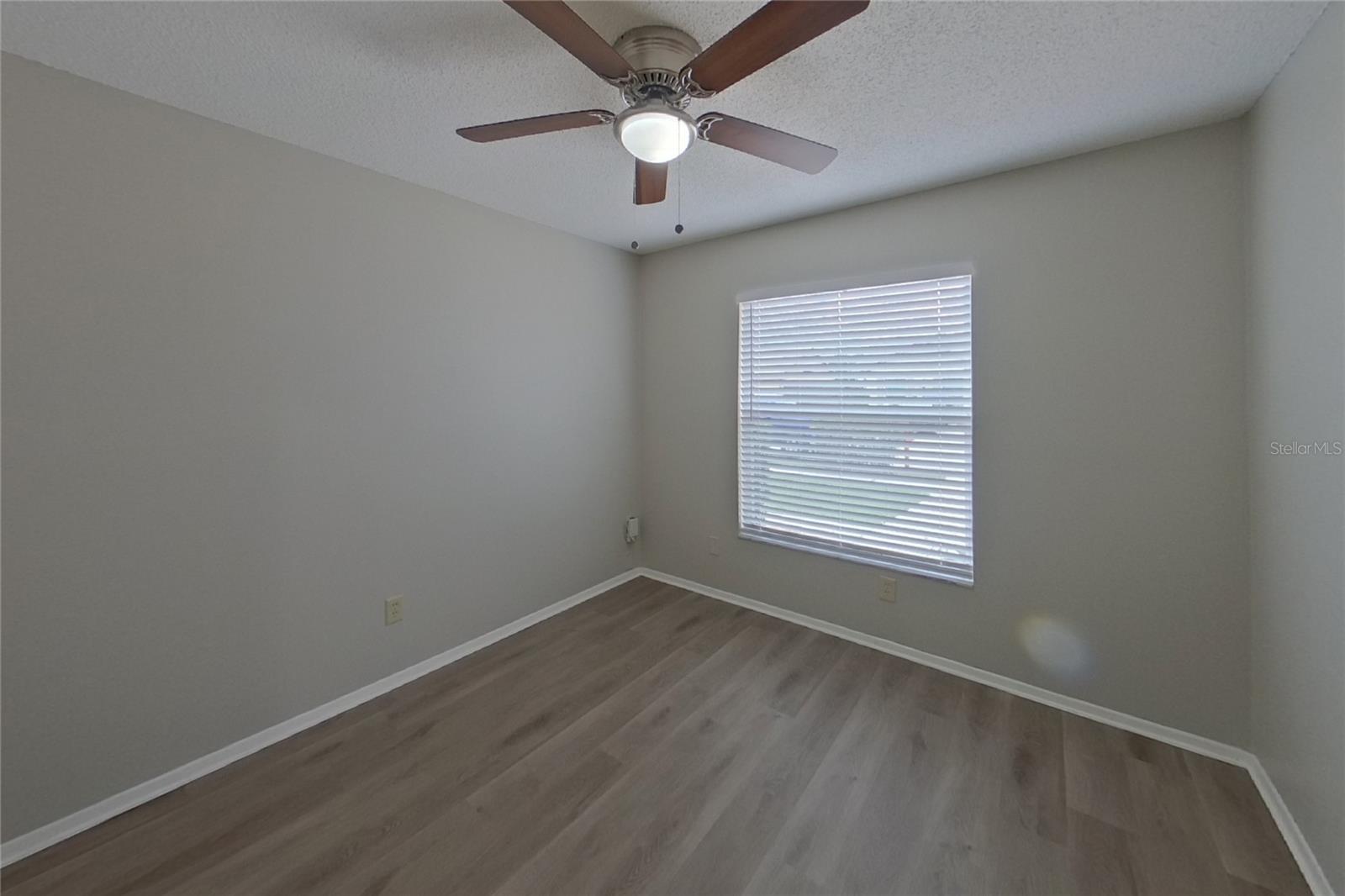 SUMMERFIELD VILLAGE II TR 5 - Residential Lease