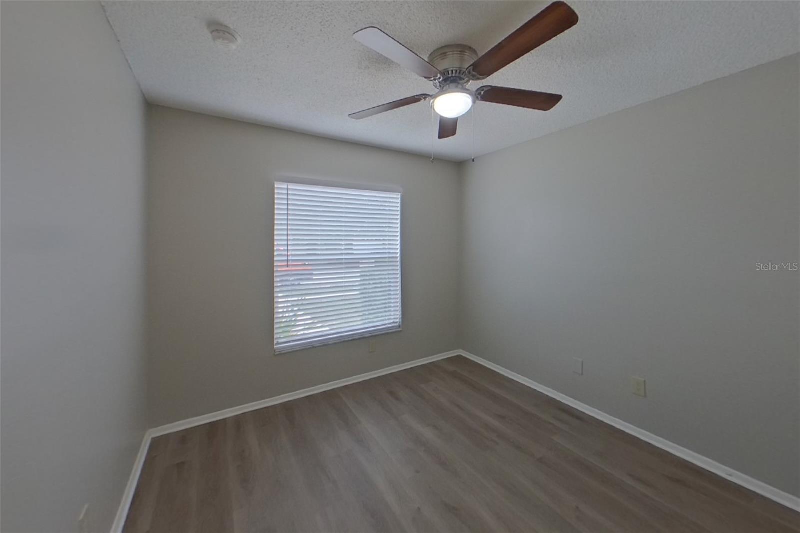 SUMMERFIELD VILLAGE II TR 5 - Residential Lease