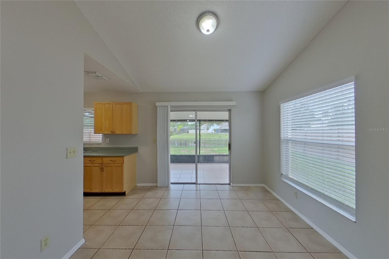 SUMMERFIELD VILLAGE II TR 5 - Residential Lease