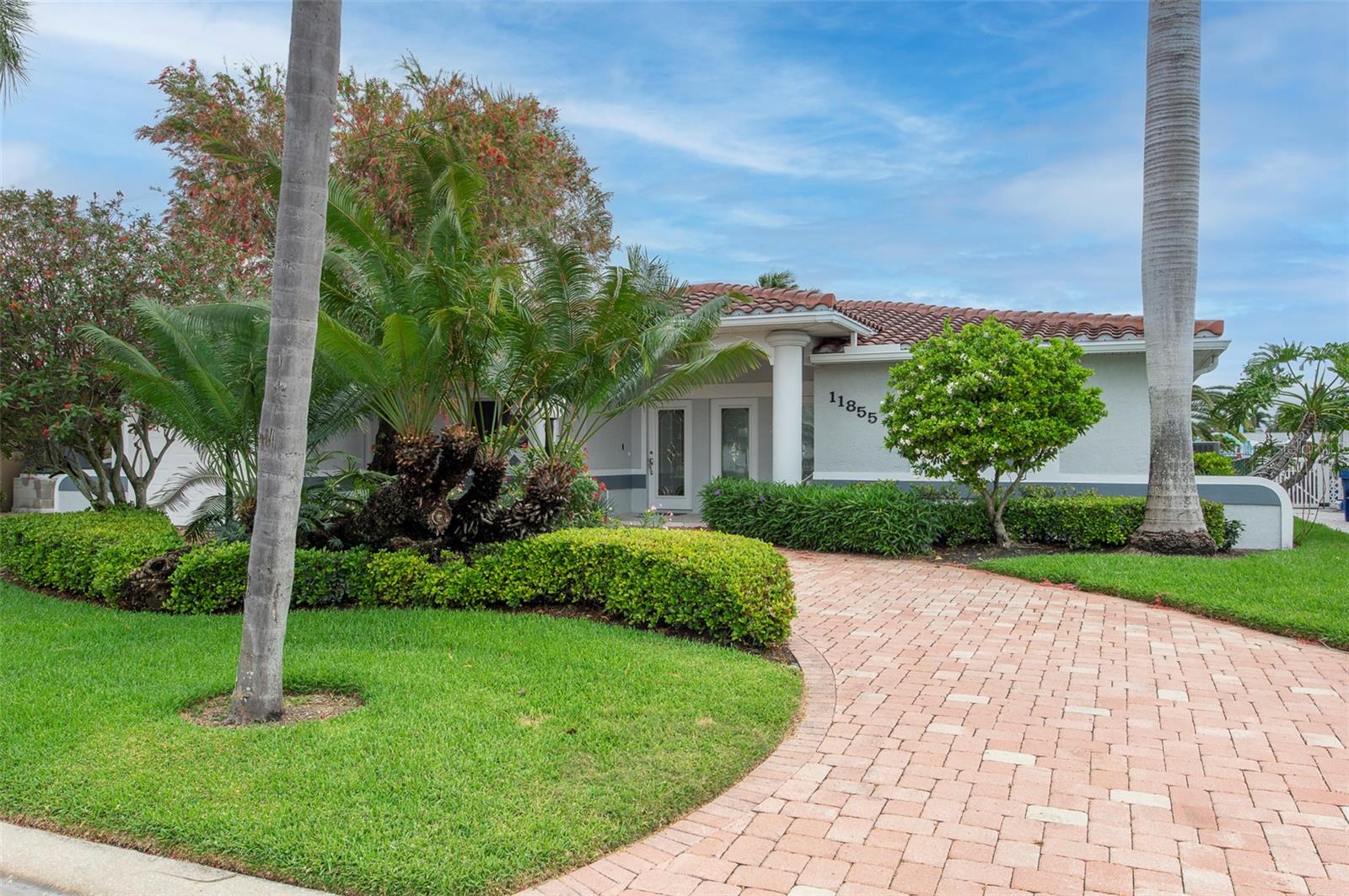 CAPRI ISLE SUB - Residential