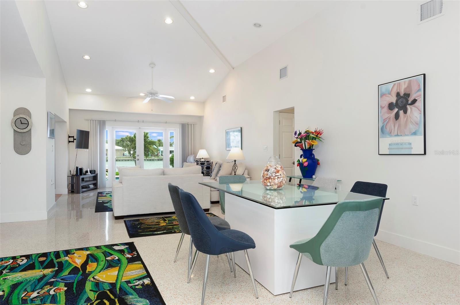 CAPRI ISLE SUB - Residential